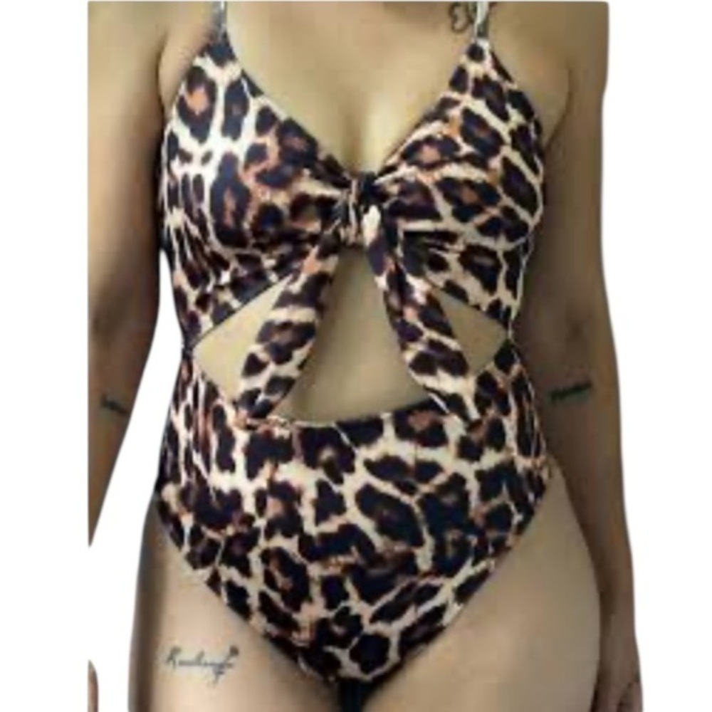WOMANS Leopard Print One-Piece Tie front cut out Swimsuit Large